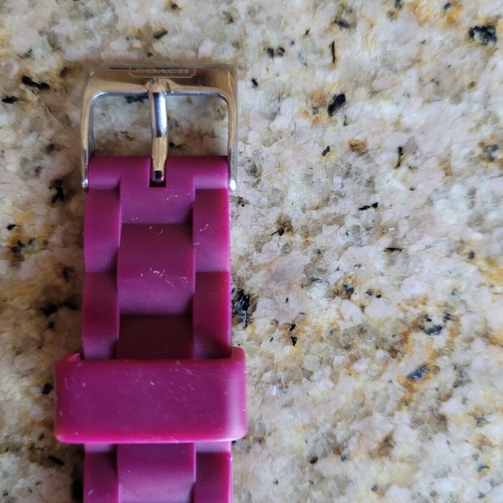 COACH Boyfriend Womens Watch Silicone / Rubber Band BERRY - Picture 5 of 6